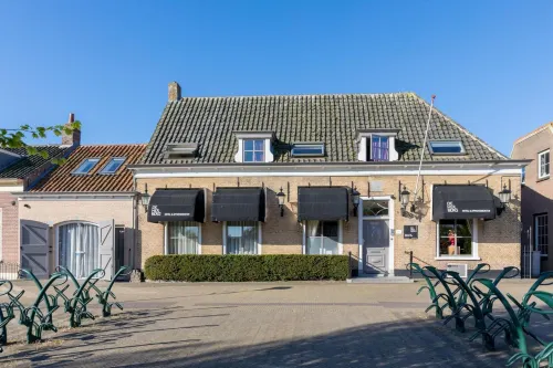 De Herberg Hotels in Brouwershaven
