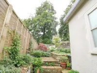 The Snug No 35 West End Hotels in Nailsworth