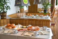 Eifelhof Weina Hotels in Mechernich