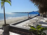 Suites Atlas - Ocean Front - Beach