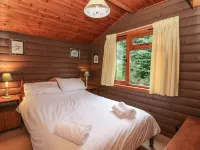 Millmore Cabin Hotels in Killin