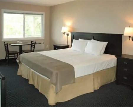 The Beach Inn Motel Hotels in Munising