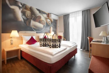 Hotel Halfenstube & Villa Spa 1894 Отели рядом с достопримечательностью «Prinzenkopfturm»