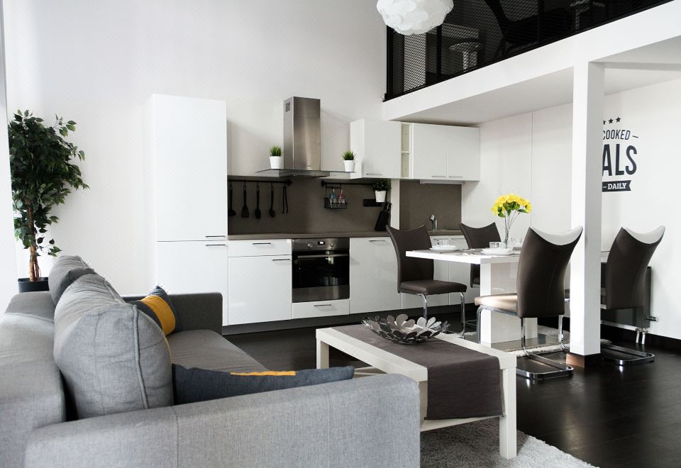 Ridge Apartment Hotel Over view