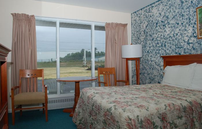 Sara Glen Motel - Saratoga Springs-Glens Falls