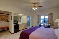 Ccbc Resort Hotel - A Gay Men's Resort Hotels in Cathedral City