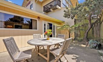 Bodega Bay Inn