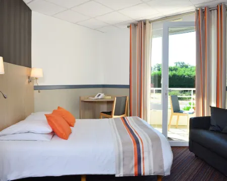 The Originals City, Clos de l'Orgerie ,Château Gonthier Hotels in Mayenne