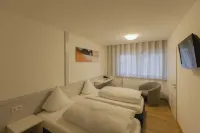 Löwen Hotel & Restaurant Hôtels à : Kirchheim unter Teck