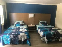 The Beacon Hotels in Pine Knoll Shores