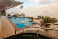 Royal Hotel & Gastronomia - Pools