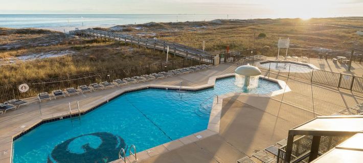 Phoenix VIII Hotels in Orange Beach