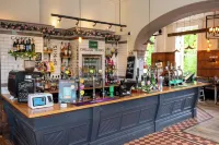 Channings Hotel by Greene King Inns - bar