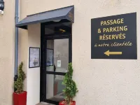 Hotel le Bellevue Hotels in Guer