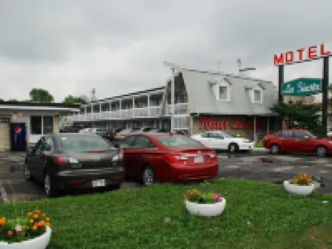 Motel la Siesta Hotéis em Longueuil