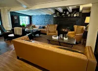 Old Village Inn Ogunquit Hotels in Ogunquit