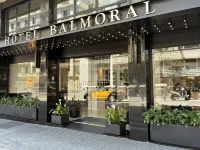 هوتل بالمورال Hotels near إف جي سي - بلاسا مولينا