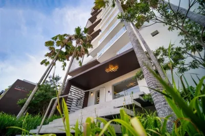 My Second Favorite Home 2  호텔