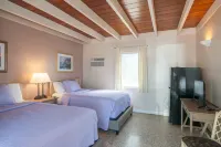 Siesta Motel - balcony