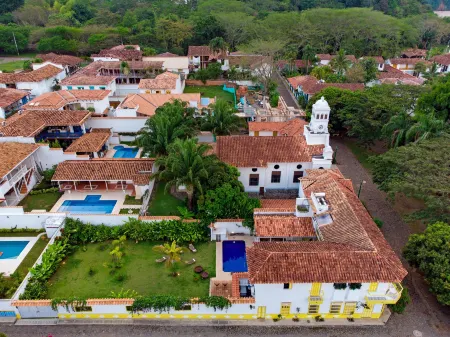 Hotel Fundadores en Cauca Viejo Fundadores Отели в г. Херико