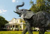Ringling House Bed & Breakfast Hotels in Baraboo