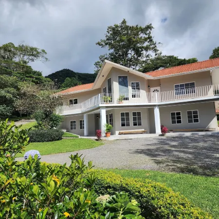 Coffee Estate Inn