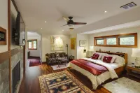 East Hampton Art House Bed and Breakfast Hotel a Springs
