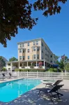 Colonial Inn Hotels in Ogunquit