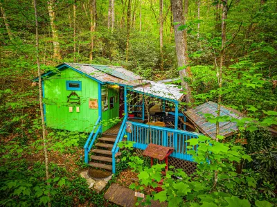 Bear Creek Lodge and Cabins Helen GA.
