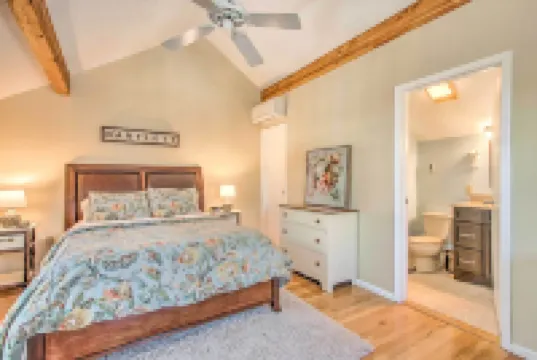 Ski Condo w/ Pool, Close to Story Land & Attitash!