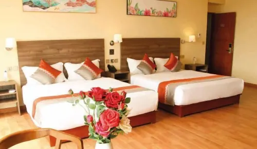 SM Hotel Plus Hotels in Сан Мигель