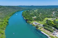 Stylish Lake Austin Retreat w/ EV Charger! Hotels in Barton Creek