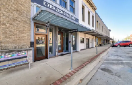 Dtwn Decatur Apt Walk to Restaurants and Shops