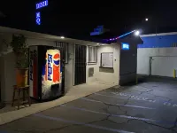 Dixie Motel Отели рядом с Аэропорт Комптон / Вудли