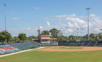 Howard Johnson by Wyndham Vero Beach/I-95
