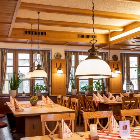 Hotel Restaurant Goldener Hirsch