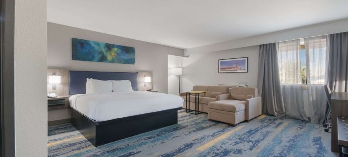 Clarion Pointe OKC Airport Hotels in Oklahoma County