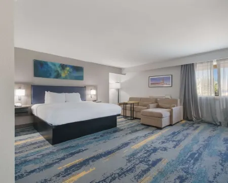 Clarion Pointe OKC Airport Hotels in Oklahoma City