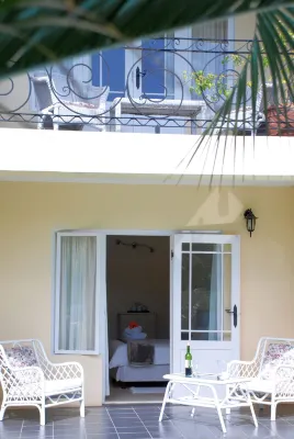Mandalay Guest House Plettenberg Bay - parking