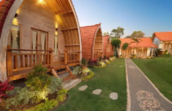 烏魯瓦圖布卡爾紗麗別墅酒店 鄰近OCEAN WEDDING CHAPEL的酒店