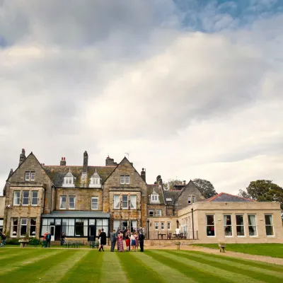 Grinkle Park Hotel Hotels near Saltburn Beach