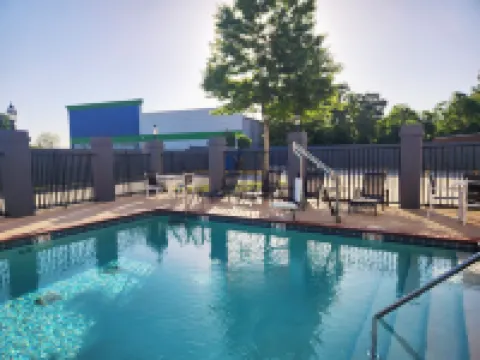Days Inn by Wyndham Baton Rouge/I-10 Hotels in East Baton Rouge Parish