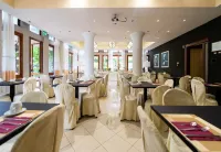 Hotel Terme Salvarola - breakfast