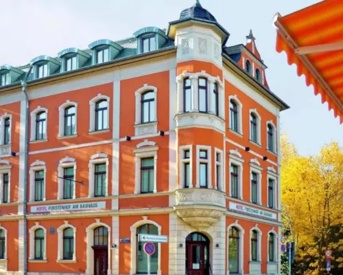 فرستنهوف آم باوهاوس فايمار Hotels near متحف نحلة