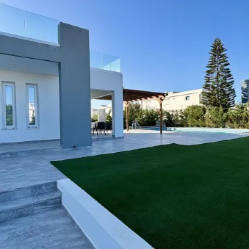 Sunrise Villa with Pool by TrulyCyprus