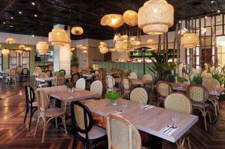 Aspire Resort Отели рядом с достопримечательностью «Тематический парк для малого народа»