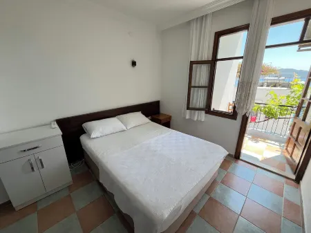 Kaptan Pansiyon Отели рядом с достопримечательностью «Antiphellos Ancient City»