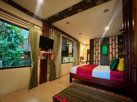 Baifern Homestay Отели рядом с достопримечательностью «Wat Tha Ka Rong»