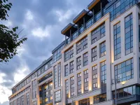 Skylark, Aluma Hotels & Resorts