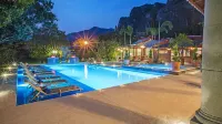 La Buena Vibra Wellness Resort & Spa - Yüzme Havuzu